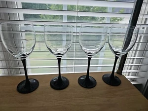 Set of 4, 8 oz Black Smooth Stem Clear Bowl  Glasses Wine 8 1/4" - Picture 1 of 5