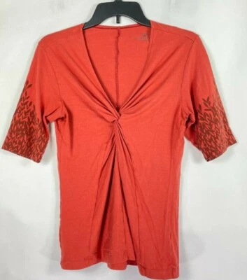 Patagonia Womens V Neck Twist Ruched 3/4 Sleeve Orange Leaf Print Size Medium    - Image 1 of 4