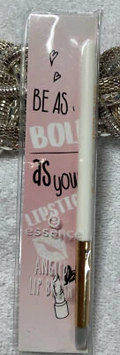 essence ANGLED LIP BRUSH Lippen-Pinsel - Bild 1 von 3