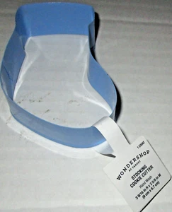 CHRISTMAS COOKIE CUTTER ~CHRISTMAS STOCKING ~ 3 9/16” X 2.5/8” X 1” - Picture 1 of 1