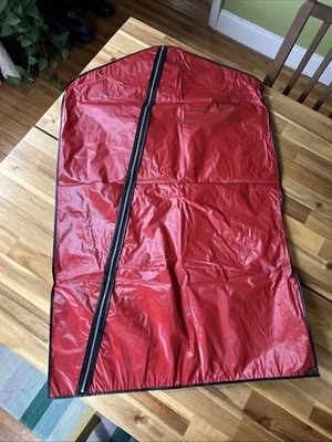 Винтажная виниловая сумка для одежды - красная - Heiland Sons Inc, Пенсильвания - Изображение 1 из 4