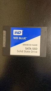 WD BLUE NANO SSD SATA 2,5" 500 GB (A/N WDS500G2B0A-00SM50) usato - Foto 1 di 2