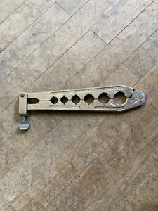 Troquel de reenhebrado de eje salvaje NOS (32) - Imagen 1 de 6