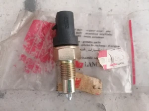 5997492 interruttore luce retromarcia fiat uno cinquecento lancia delta y10 - Foto 1 di 6