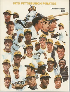 1973 Pittsburgh Pirates Official Yearbook NEAR MINT Condition *ROBERTO CLEMENTE* - Picture 1 of 1