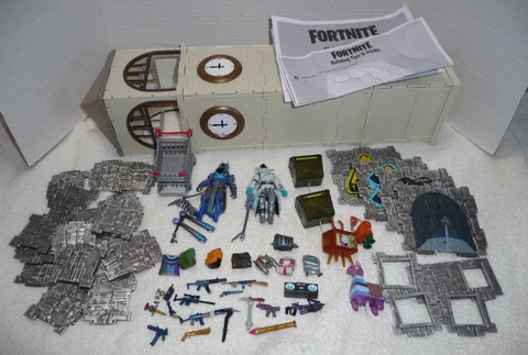 Jazwares Fortnite Jumbo Loot Pinata NEAR COMPLETE Cover