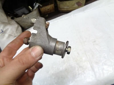 2001-2007 Polaris Edge XCSP Pro X rear suspension wheel mount w/bolts 5631065 - Image 1 of 4