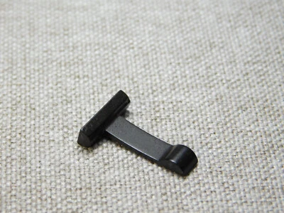 Nuevo resorte de cierre de palanca de carga para andador Uberti 1847 Foto 1 de 4