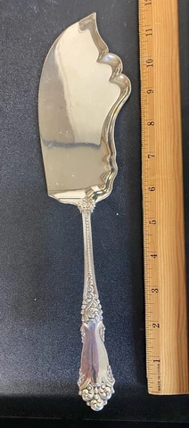 LA MARQUISE 1895 STERLING SILVER RARE FISH SLICE  BY REED AND BARTON NO MONO'S Cover