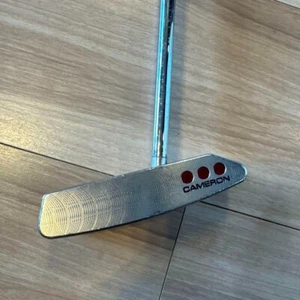 Putter Scotty Cameron Studio Select Newport 2.6 eje central 33" diestro - raro golf - Imagen 1 de 4