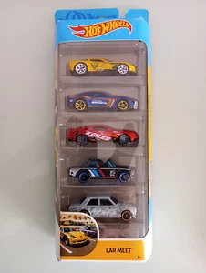 HOT WHEELS CAR MEET SET 5 AUTO - Picture 1 of 1
