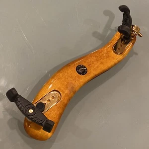 Viva La Musica Violin Shoulder Rest, Light Maple/Gold - Picture 1 of 5