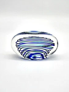 Pisapapeles Art Glass Tornado Azul, Verde y Aqua Oblongo Pulido Base - Imagen 1 de 7