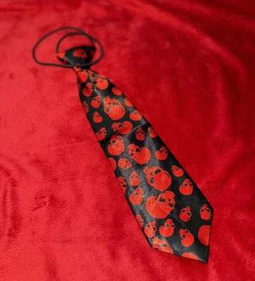 Adorable corbata de satén con calavera roja para niños pequeños 24M-3T Foto 1 de 2