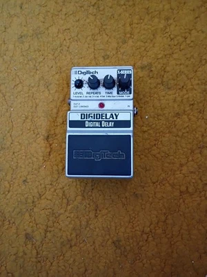 Pedal de efectos de retardo digital Digitech Digidelay serie X usado Foto 1 de 4