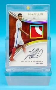 2017 Immaculate England Marcus Rashford Patch Auto 9/22 jersey number - Picture 1 of 2