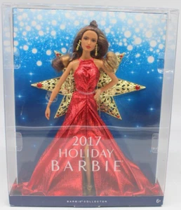 Barbie de vacaciones 2017 Mattel vestido rojo Barbie coleccionistas estrella árbol adorno DYX41 - Imagen 1 de 11