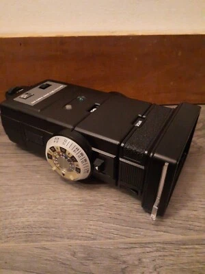 Vivitar 285 Zoom Thyristor flash.  Untested - Image 1 of 4