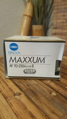 Minolta maxxum AF 70-210/4.5-5.6 II silver zoom lens 043325437816 - Image 1 of 4