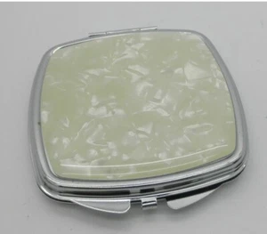 AVON Compact with Faux Mother of Pearl Accent - Picture 1 of 3
