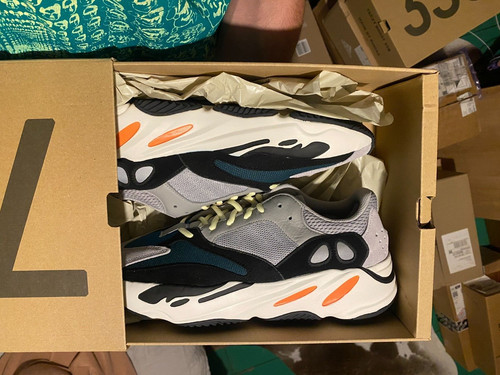 Adidas Yeezy Boost 700 Wave Runner UK 11.5 US 12 Nuove di zecca