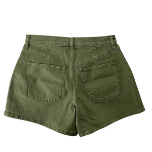 Pantalones cortos de jean midi de tiro alto para mujer Universal Thread verde militar talla 8/29R - Imagen 1 de 17