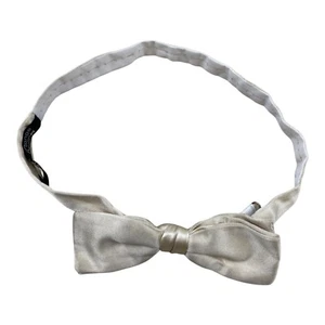 VINTAGE Cream Silk Bow Tie Adjustable Formal White Evening Dinner Tuxedo Tux Mod - Picture 1 of 3