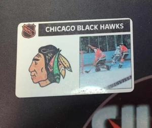 Chicago Blackhawks Bilingual French 1976-77 Popsicle Hockey Card - Picture 1 of 2