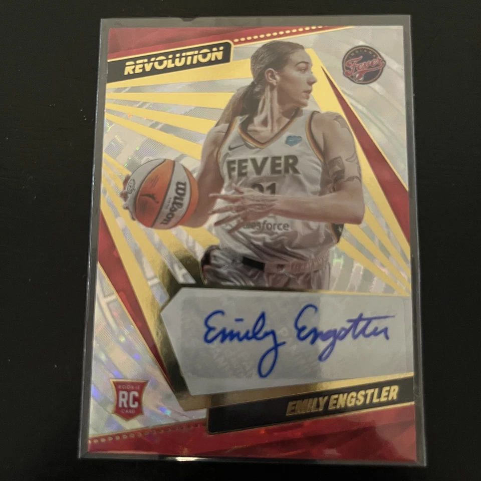 2022 Panini WNBA Revolution Autograph Emily Engstler Fractal #/99 - Image 1 of 1