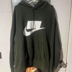 Green and white Nike hoodie #streetwear - Picture 1 of 3