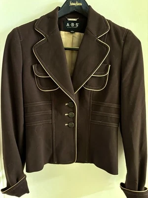 ABS - 深棕色管道口音夹克褶裙(二手)(6) — 第 1/4 张图片