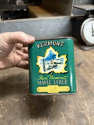 Vintage Old Rare Pure Vermont VT Maple Syrup Graphic 1 Quart Tin Metal Can USA - Image 1 of 4