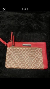 Nine West Wristlet - Picture 1 of 4