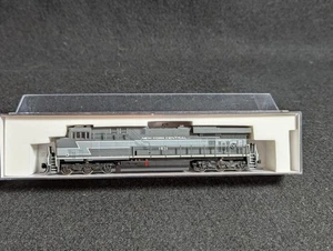Fox Valley Models FVM 70011 New York Central Locomotive GE ES44G1 #1831 - Picture 1 of 2