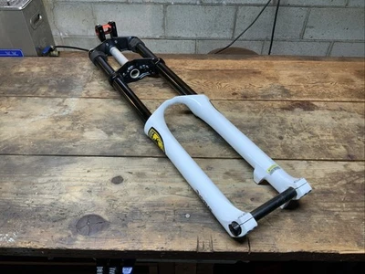 HORQUILLA DE DESCENSO DE DOBLE CORONA BOMBARDERO MARZOCCHI 888 MARCA Iron horse dirección 147 mm Foto 1 de 4