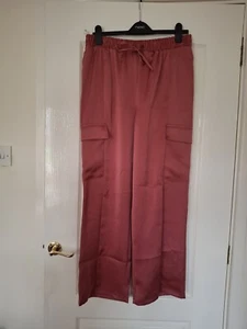 Pantalón cargo Primark rosa satinado talla 14 nuevo con etiqueta - Imagen 1 de 5