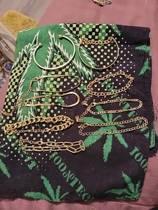 Lot 9 Unbranded Bracelets All Gold Toned - Picture 1 of 9