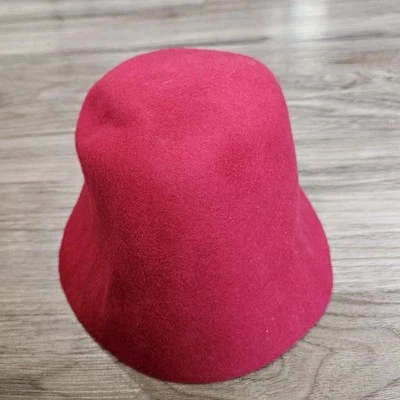 By Anthropologie 羊毛毛毡帽深粉色女式简单桶 — 第 1/3 张图片