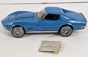 Franklin Mint Diecast Blue 1968 Chevrolet Corvette 7.5" Collectible Car - Picture 1 of 13