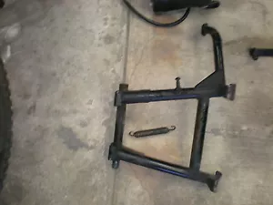 1985 Kawasaki VN 700 Vulcan 750 Center Stand with Hardware - Picture 1 of 1