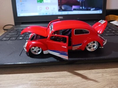 Volkswagen 1:24 '63 modificado por MAISTO Foto 1 de 4