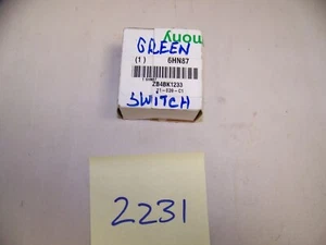 INTERRUPTOR OPERADOR HARMONY ZB4BK1233 (ARTÍCULO # 2231) - Imagen 1 de 1