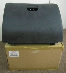 MITSUBISHI GENUINE OEM RHD LANCER EVOLUTION EVO5 6 CP9A GLOVEBOX ASSY MR748170 - Picture 1 of 2