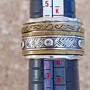 Anello Vintage Silpada Isabella Spinner Sterling & Ottone Fasce Incise Zirconi Misura 6 - Foto 1 di 6