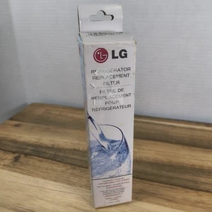 Genuine LG LT700P Replacement Refrigerator Water Filter ADQ36006101 - Picture 1 of 7