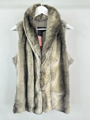 LIVE A LITTLE Size L Taupe Faux Fur Front & Knit Back Classic Women Vest - Image 1 of 4