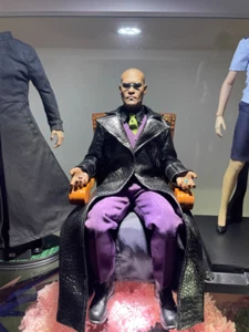 Figura de acción coleccionable PRESENT TOYS PT-sp76 The Matrix Morpheus 1/6 en stock - Imagen 1 de 14