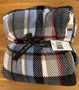 Vera Bradley Wearable Fleece Blanket - Perfectly Plaid - Picture 1 of 3