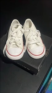 Converse All Star Chuck Taylor Shoes Toddler  White Size 7 - Picture 1 of 4