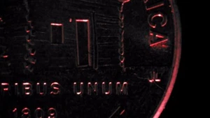 2009 penny die crack error - Unc - Picture 1 of 3